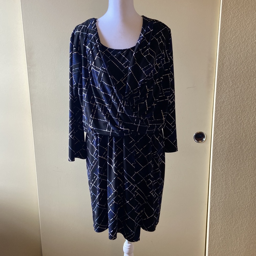 WHBM Navy & White Dress - Size L